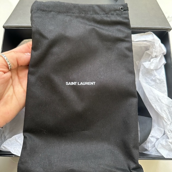 Saint Laurent YSL dust bag with magnetic black box - Picture 7 of 7